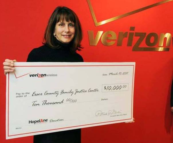 Verizon donates to 501C3